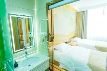 فندق Greentree Inn Linyi Pingyi County Local Town Express