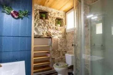 Apartaments turístics Romantic Bijou Gite With Shared Pool