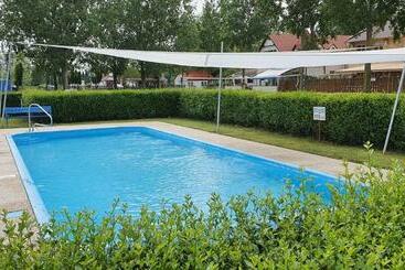 Апарт-отель Stég Stúdió Stb.