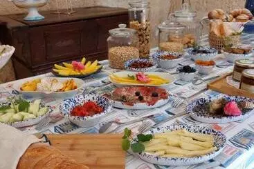 Bed & Breakfast Villa Romasi