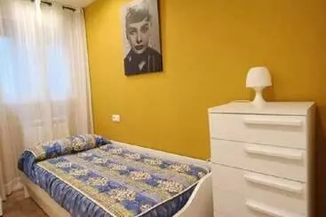 Apartaments turístics En El Centro Histórico, Con El Encanto De Portales