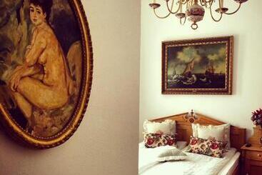 پانسیون Casa Rosca