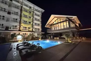 Aparthotel Anias@amani Grand Residences Near Airport