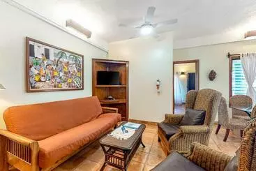Hotel Condo #25 @ Beachside Villas