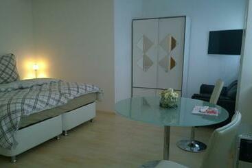 הוסטל Pensionsappartments Blitz