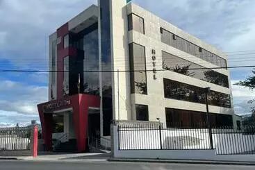 ホテル Dubai Ambato