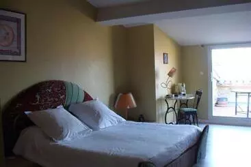 Hotel La Maison Des Consuls