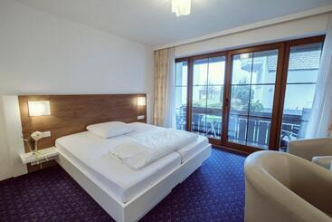 Pensão Apfelblüte Bed & Breakfast 8 Km Vom Bodensee