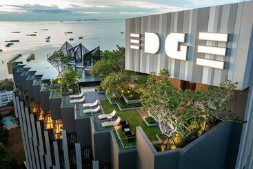 Apart Hotel Edge Central Pattaya By J&p