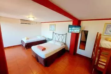 پانسیون Hostal Lolita S Boutique