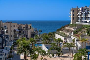 Apartaments turístics Blue Oasis On The Beach I