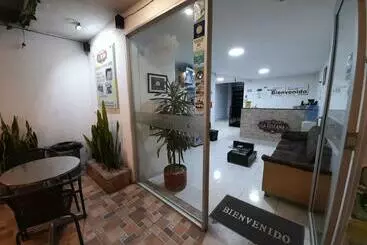 Pension Cafe Hostal La Toscana