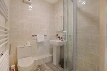 ツーリストアパートメント Pointgarry