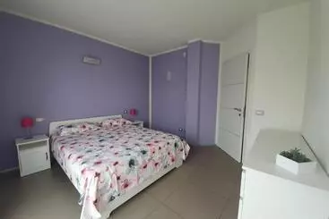 ツーリストアパートメント Villa Maya