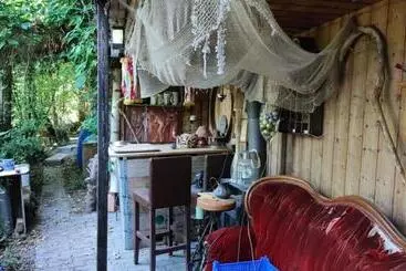 Turistihuoneistot Trailer   Dschungel Lodge