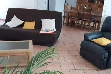 Turistihuoneistot Gîtes Des 4a