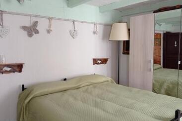 ベッドアンドブレックファースト Al Corniolo