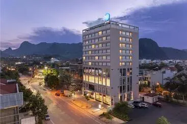 Sojo Hotel Hoa Binh
