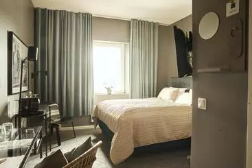 Hasse På Sjökanten Hotell & Restaurang