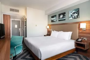 فندق Hilton Garden Inn London Heathrow Airport