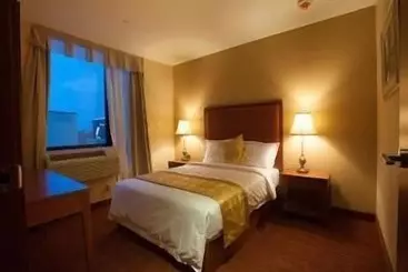 호텔 Ramada By Wyndham Flushing Queens