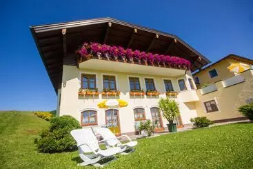 ペンション Gästehaus Stabauer