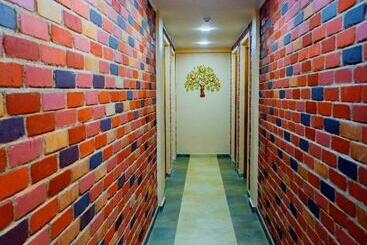 Hotel Laughing Waters Fine Stay