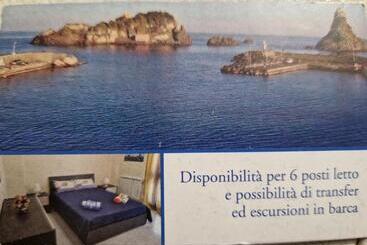 آپارتمان‌های توریست‌ها L Isola E I Faraglioni House