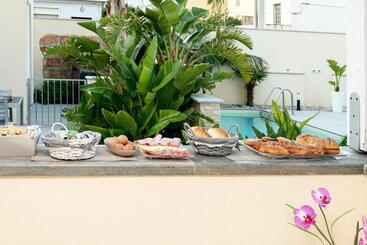 بنسيون Fior Di Lino Rooms