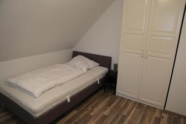 ツーリストアパートメント Sonnberger