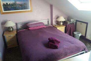 Bed and Breakfast Kew Gardens National Archives Forest Road