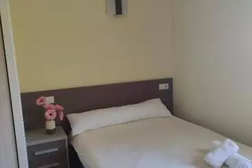 Albergue Rural L Almada De Yebra