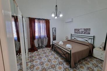 דירות לתיירים Dammuso Stelle E Luna