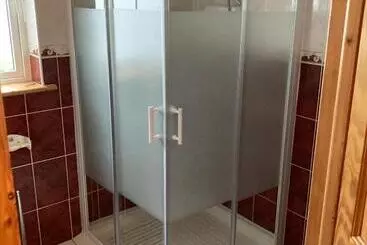 Turistihuoneistot Minaun Cliff View