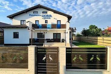 Pensiunea Izora