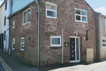 Tourist flats Milo S Place Is A Home From Home