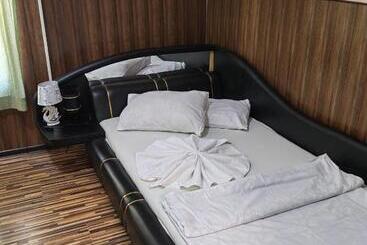 膳宿费 Km!sofia стаи за гости