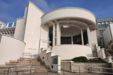 ツーリストアパートメント Cheerful Fisherman,s Cottage