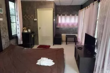 Pensió ภูน้ำทิพย์ รีสอร์ท