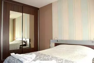 Pensiune къщи за гости карата 2