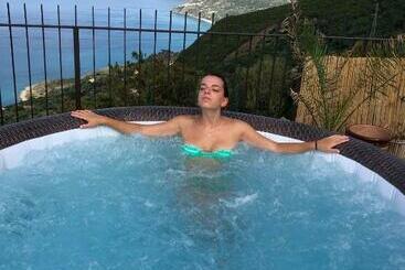 B&b Roomantic & Piscina Idromassaggio