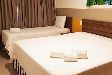 Resort Flat Em Olímpia Em Frente Ao Park