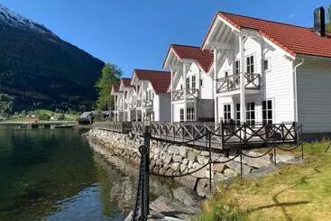 ツーリストアパートメント Skjolden Resort