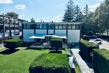 مبيت وإفطار Plage On Panzió