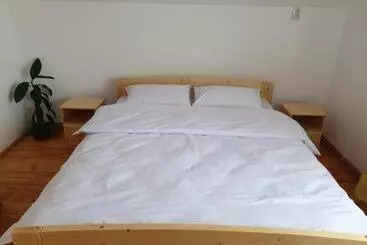 ペンション Casa Moglador