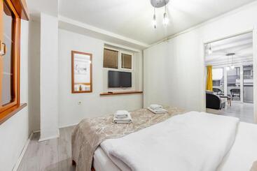 آپارتمانهای توریستها Apartments Lido