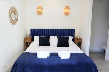 ペンション Les Suites D Agosta