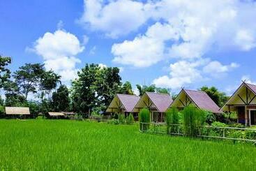 ฮ้างนาตาจันทร์