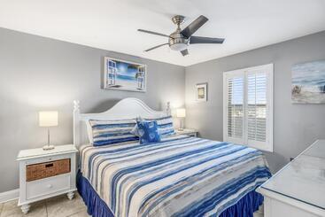 هتل آپارتمان Pelican Beach Resort By Tufan