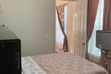 آپارتمان‌های توریست‌ها Apartment Gran Lake